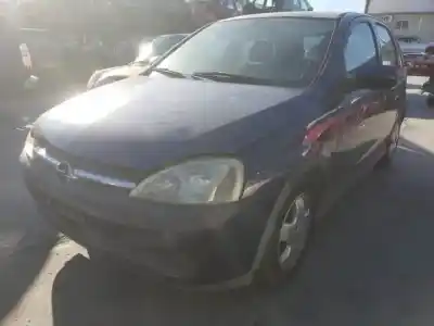 Здавання транспортного засобу opel corsa c z14xe року 2000 потужний 