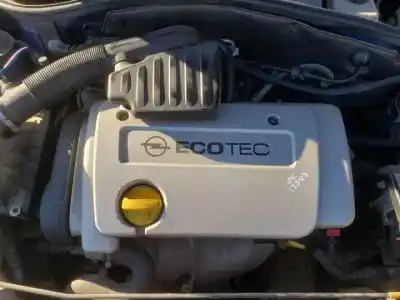 Здавання транспортного засобу opel corsa c z14xe року 2000 потужний 