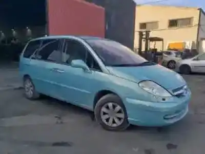 Sloopvoertuig citroen c8 2.2 hdi fap cat (4hw) van het jaar 2002 aangedreven 