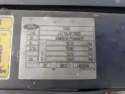 Sloopvoertuig ford explorer xs van het jaar 1996 aangedreven 