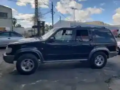 Sloopvoertuig ford explorer xs van het jaar 1996 aangedreven 