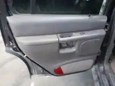 Sloopvoertuig ford explorer xs van het jaar 1996 aangedreven 