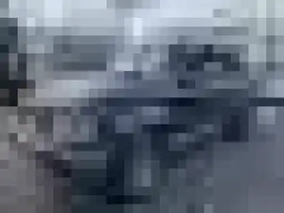 Sloopvoertuig FORD EXPLORER XS van het jaar 1996 aangedreven 