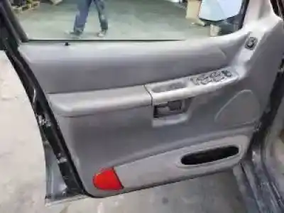 Sloopvoertuig ford explorer xs van het jaar 1996 aangedreven 