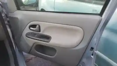 Здавання транспортного засобу renault clio ii fase ii (b/cb0) k4j711 року 2001 потужний 