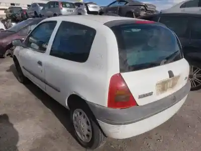 Scrapping Vehicle renault clio ii fase i (b/cbo) d7f720 of the year 1998 powered 