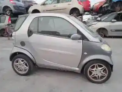 Scrapping Vehicle smart coupe b03 of the year 1998 powered 