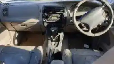 Sloopvoertuig ford explorer xs van het jaar 1996 aangedreven 