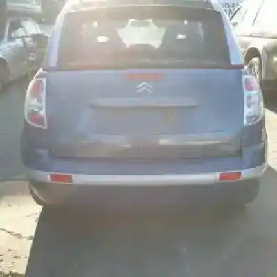 Veículo de Sucata citroen c3 pluriel kfv do ano 2003 alimentado 