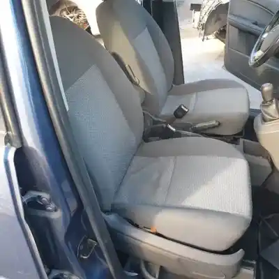 Scrapping Vehicle ford focus c-max (cap) d-g8da of the year 2003 powered 