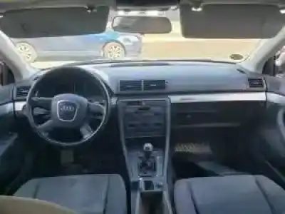 Scrapping Vehicle audi a4 avant (8e) asb of the year 2005 powered 