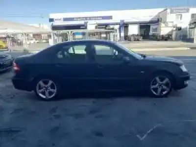 Veículo de Sucata saab 9-3 berlina b207e do ano 2002 alimentado 