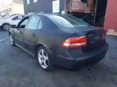 Veículo de Sucata saab 9-3 berlina b207e do ano 2002 alimentado 