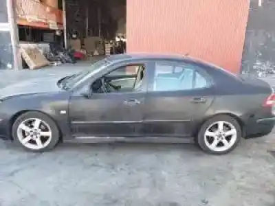 Veículo de Sucata saab 9-3 berlina b207e do ano 2002 alimentado 