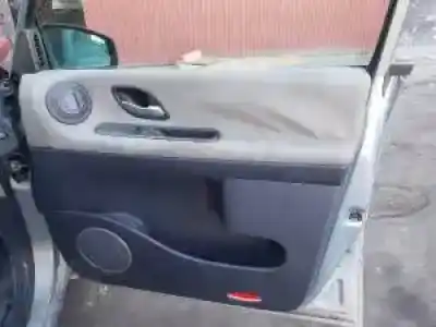 Scrapping Vehicle renault espace iv (jk0) g9t742 of the year 2002 powered 