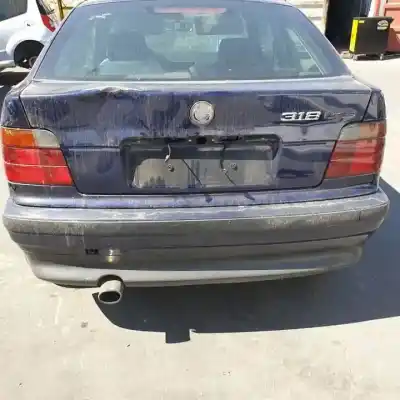 Scrapping Vehicle bmw serie 3 compacto (e36) 174t1 of the year 1996 powered 