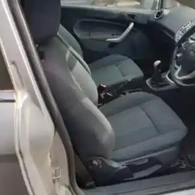 Veicolo di demolizione ford fiesta (cb1) spjc dell'anno 2008 alimentato 