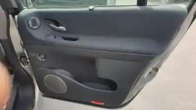 Здавання транспортного засобу renault espace iv (jk0) d-g9tj7 року 2002 потужний 