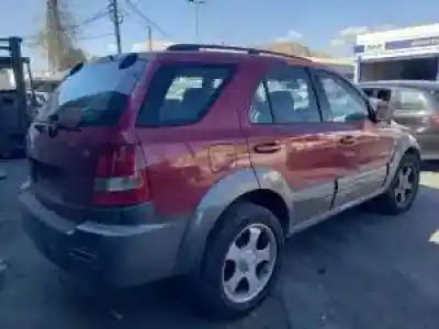 Scrapping Vehicle kia sorento (bl) d4cb of the year 2002 powered 