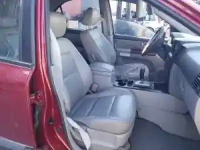 Scrapping Vehicle kia sorento (bl) d4cb of the year 2002 powered 