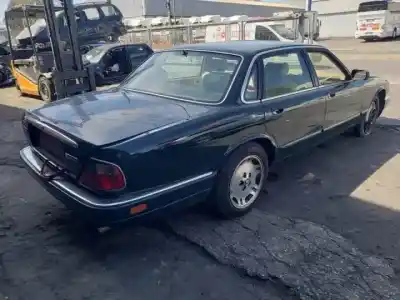 Scrapping Vehicle jaguar xj ac.kb.9hp of the year 1997 powered 