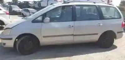 Veículo de Sucata ford galaxy (vy) auy do ano 2000 alimentado 