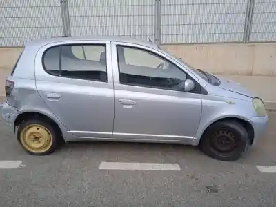 Здавання транспортного засобу toyota yaris (ncp1/nlp1/scp1) 1szfe року 2003 потужний 