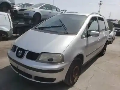 Veicolo di demolizione SEAT ALHAMBRA (7V9) BRT dell'anno 2005 alimentato 