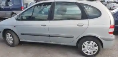 Scrapping Vehicle renault scenic (ja..) f9qk7 of the year 2001 powered 