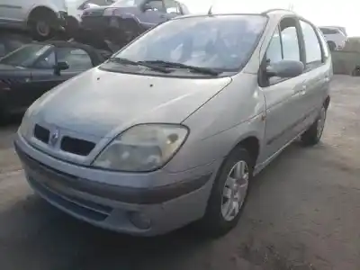 Scrapping Vehicle renault scenic (ja..) f9qk7 of the year 2001 powered 