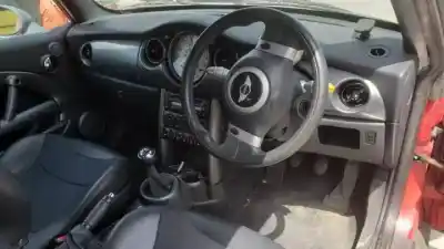 Здавання транспортного засобу mini cabrio (r52) w10b16a року 2004 потужний 