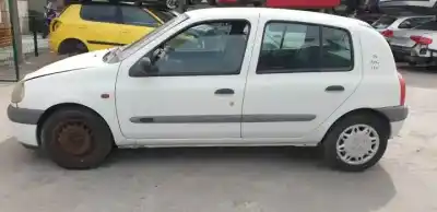 Scrapping Vehicle renault clio ii fase i (b/cbo) f8q630 of the year 1998 powered 