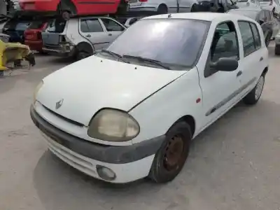 Scrapping Vehicle renault clio ii fase i (b/cbo) f8q630 of the year 1998 powered 