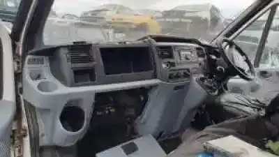 Sloopvoertuig ford transit caja cerrada ´06 ab25286 van het jaar 2006 aangedreven 