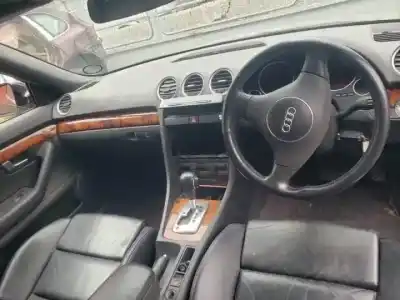 Здавання транспортного засобу audi a4 cabrio (8h) 2.4 v6 30v cat (bdv) року 2002 потужний 