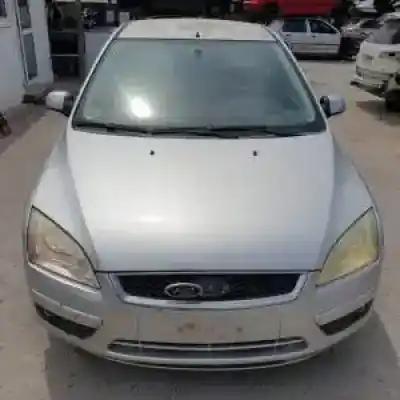 Veicolo di demolizione ford focus berlina (cap) g/hwda dell'anno 2004 alimentato 