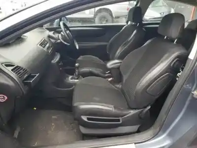 Scrapping Vehicle citroen c4 coupe 2.0 hdi cat (rhr / dw10bted4) of the year 2004 powered 