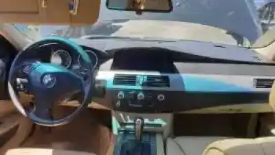 Scrapping Vehicle bmw 5 (e60) 520 i of the year 2003 powered 