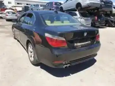 Scrapping Vehicle bmw 5 (e60) 520 i of the year 2003 powered 