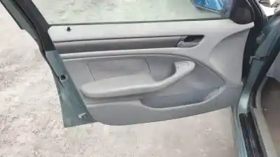 Veículo de Sucata bmw serie 3 touring (e46) 204d4 do ano 2001 alimentado 