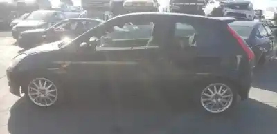 Scrapping Vehicle ford fiesta (cbk) fyjb of the year 2004 powered 