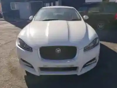 Scrapping Vehicle jaguar xf (x250) 224dt of the year 2012 powered 
