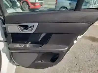 Scrapping Vehicle jaguar xf (x250) 224dt of the year 2012 powered 