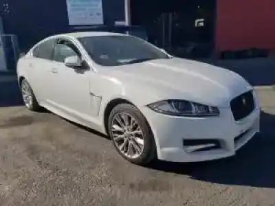 Scrapping Vehicle jaguar xf (x250) 224dt of the year 2012 powered 