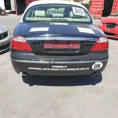 Scrapping Vehicle jaguar s-type g/fb of the year 2002 powered 