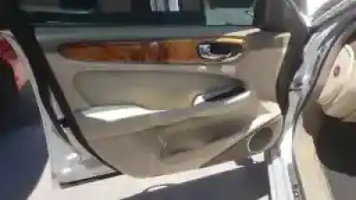 Scrapping Vehicle jaguar xj aj30 of the year 2003 powered 