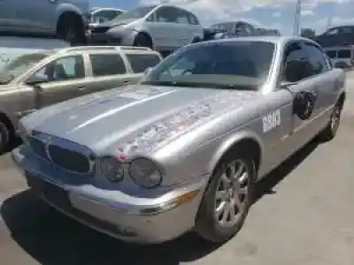 Scrapping Vehicle jaguar xj aj30 of the year 2003 powered 