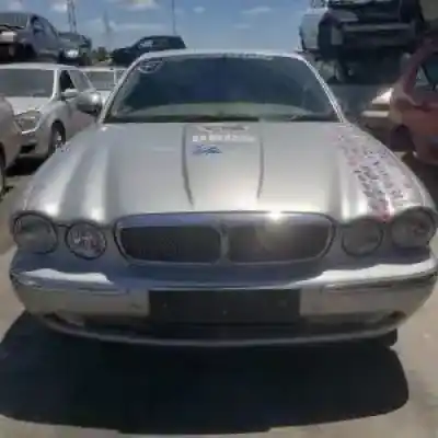 Scrapping Vehicle jaguar xj aj30 of the year 2003 powered 