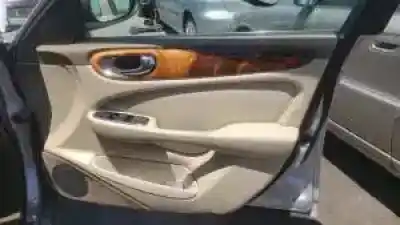 Scrapping Vehicle jaguar xj aj30 of the year 2003 powered 