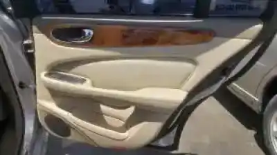 Scrapping Vehicle jaguar xj aj30 of the year 2003 powered 